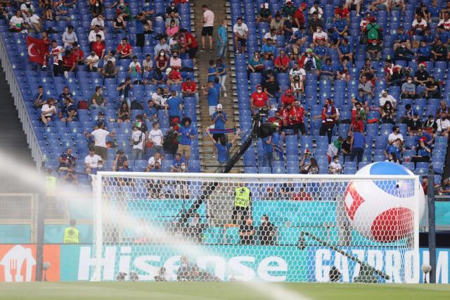 leyu-神锋破荒，真核闪耀！意大利今夜无人入睡